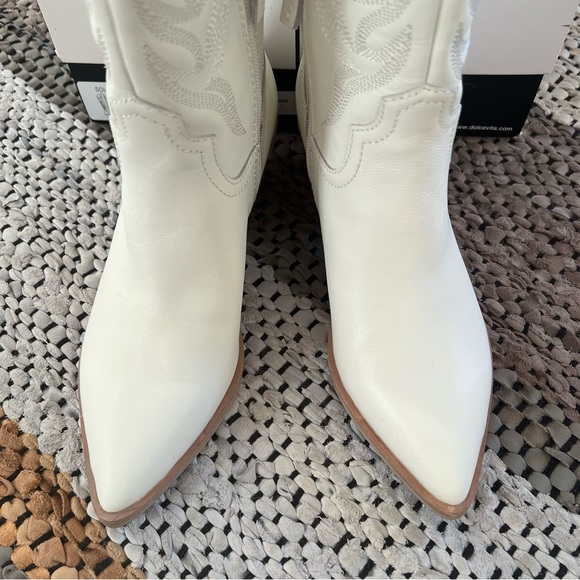 Dolce Vita Shoes Dolce Vita Solei Western Boots Poshmark